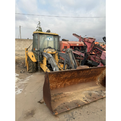 INOPERACIONAL (PROBLEMA COM A CARCAÇA E MOTOR)