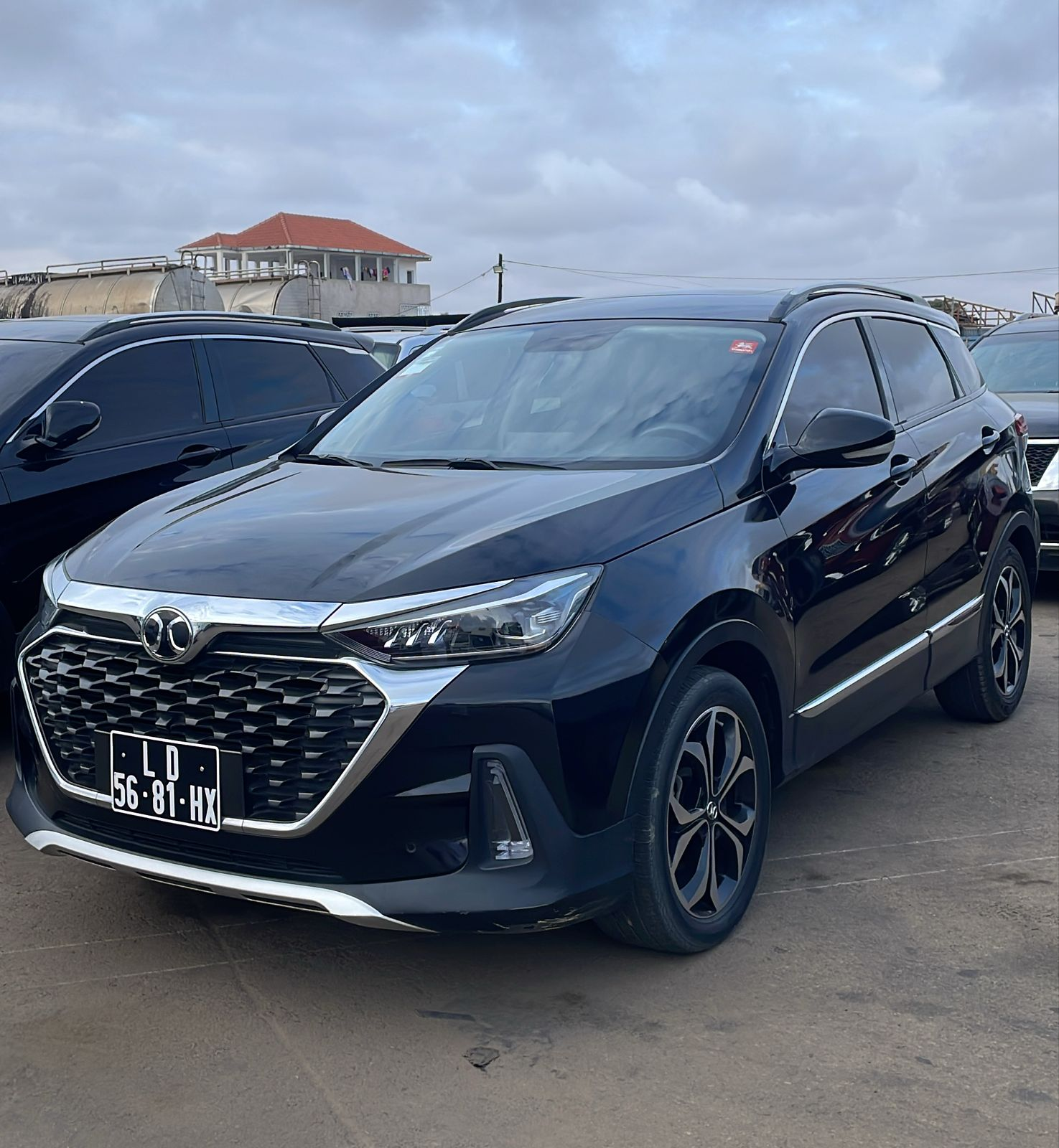 OPERACIONAL (PROBLEMA NOS ELEVADORES DOS VIDROS TRASEIROS)