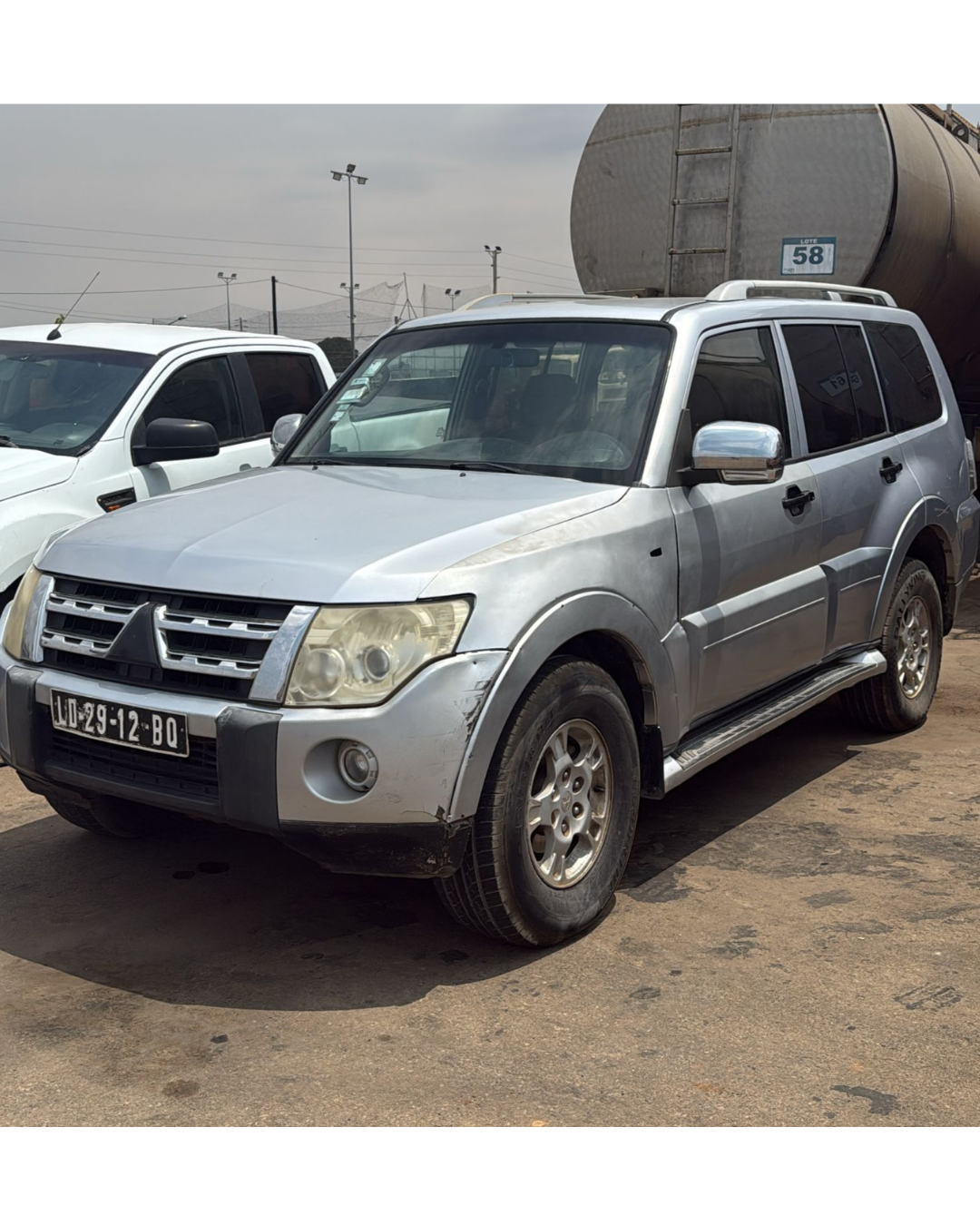 OPERACIONAL - (DESGASTES NA CORREIA DO COMPRESSO E CARECE DE SUBSTITUIÇÃO DO FUÍDO DE DIRECÇÃO.)